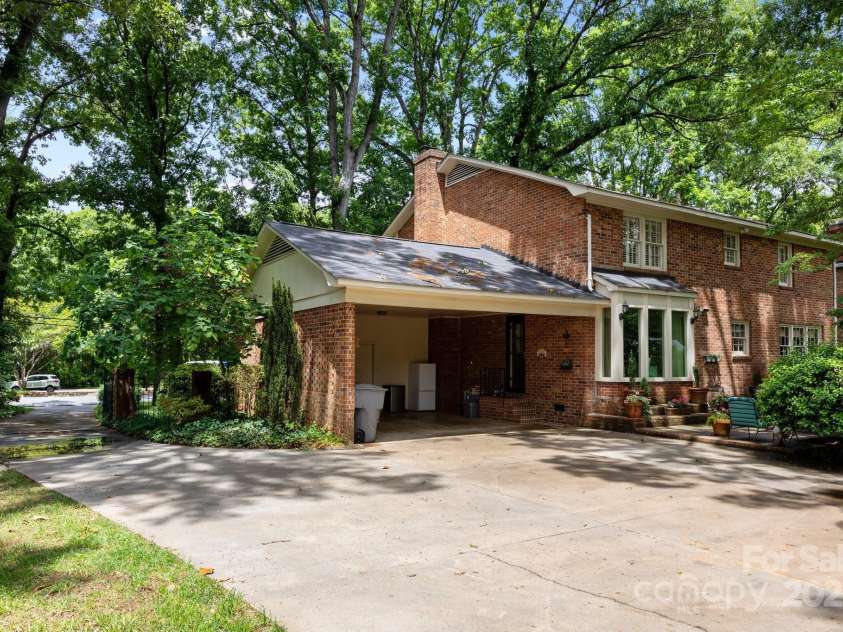 5510 Sardis Road, Charlotte, NC 28270.  MLS# CAR4240440, YatesRealty ID 22316. 2 Car Carport