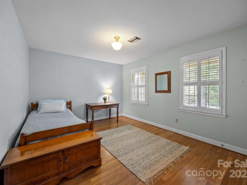 5510 Sardis Road, Charlotte, NC 28270.  MLS# CAR4240440, YatesRealty ID 22316. Bedroom 2