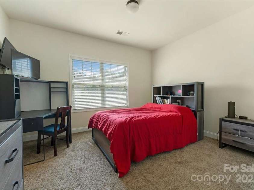 13519 Crystal Springs Drive, Huntersville, NC 28078.  MLS# CAR4272428, YatesRealty ID 22317. 