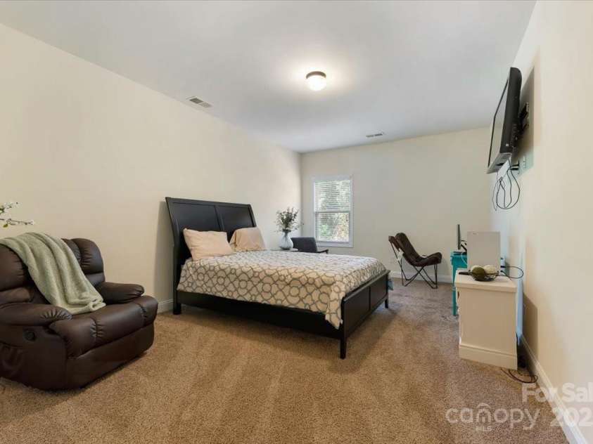 13519 Crystal Springs Drive, Huntersville, NC 28078.  MLS# CAR4272428, YatesRealty ID 22317. 