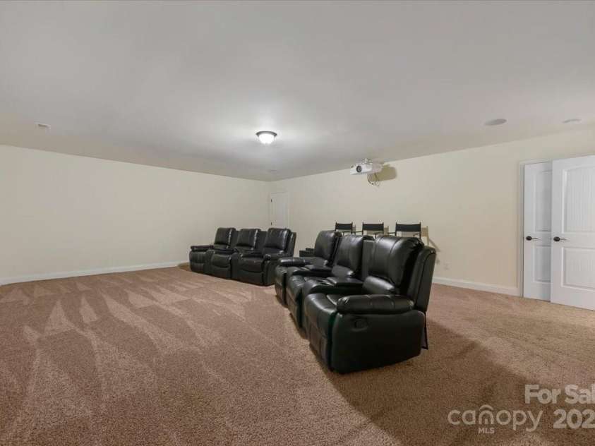 13519 Crystal Springs Drive, Huntersville, NC 28078.  MLS# CAR4272428, YatesRealty ID 22317. 