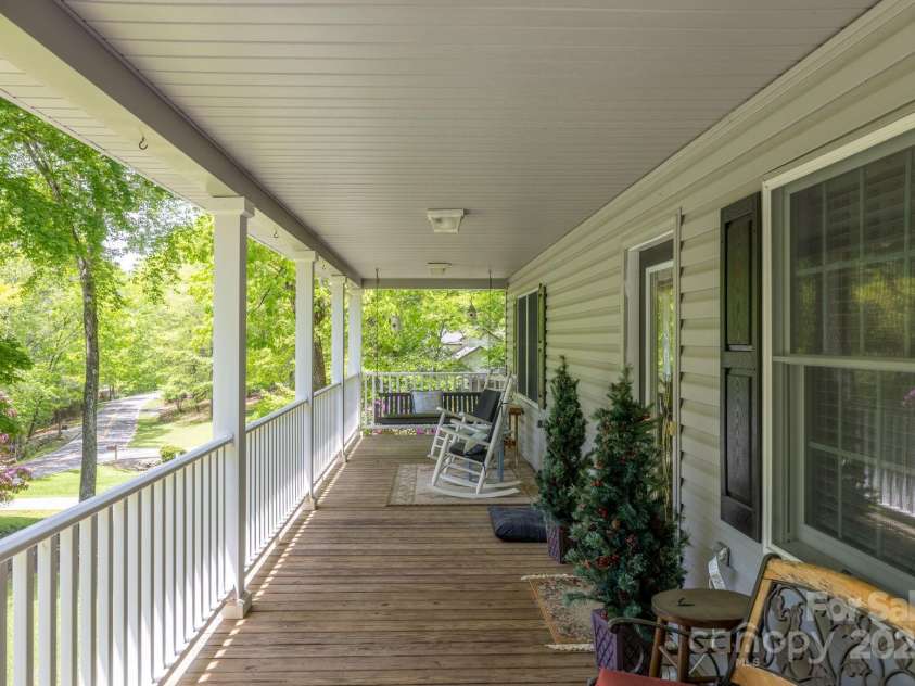866 Rivers Edge Road, Sparta, NC 28675.  MLS# CAR4260399, YatesRealty ID 22318. 