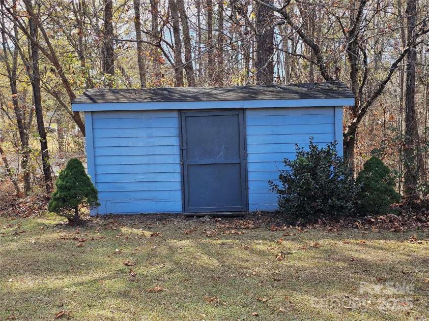 2486 Oxford Circle, Lancaster, SC 29720.  MLS# CAR4327912, YatesRealty ID 2232. 