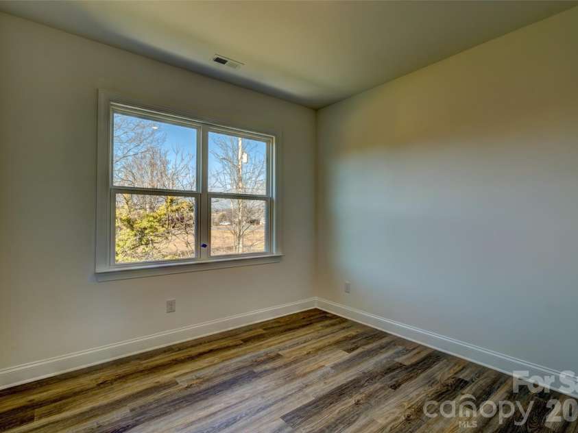 615 Buffalo Street, Shelby, NC 28150.  MLS# CAR4328308, YatesRealty ID 2232. 