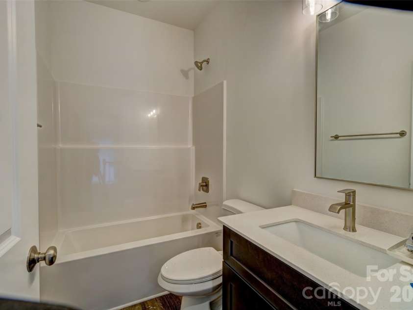 615 Buffalo Street, Shelby, NC 28150.  MLS# CAR4328308, YatesRealty ID 2232. 