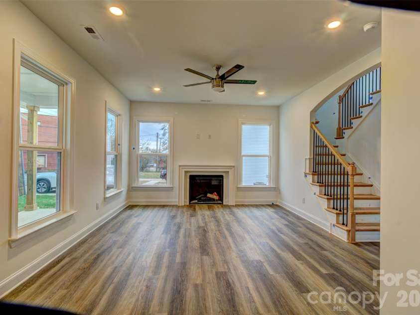 615 Buffalo Street, Shelby, NC 28150.  MLS# CAR4328308, YatesRealty ID 2232. 