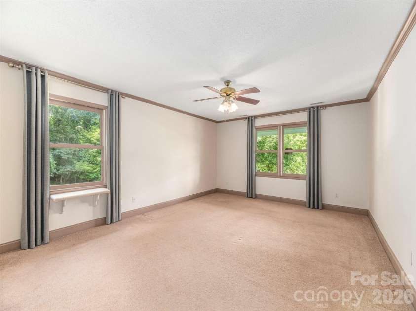444 Martin Branch Road, Leicester, NC 28748.  MLS# CAR4369223, YatesRealty ID 22320. 