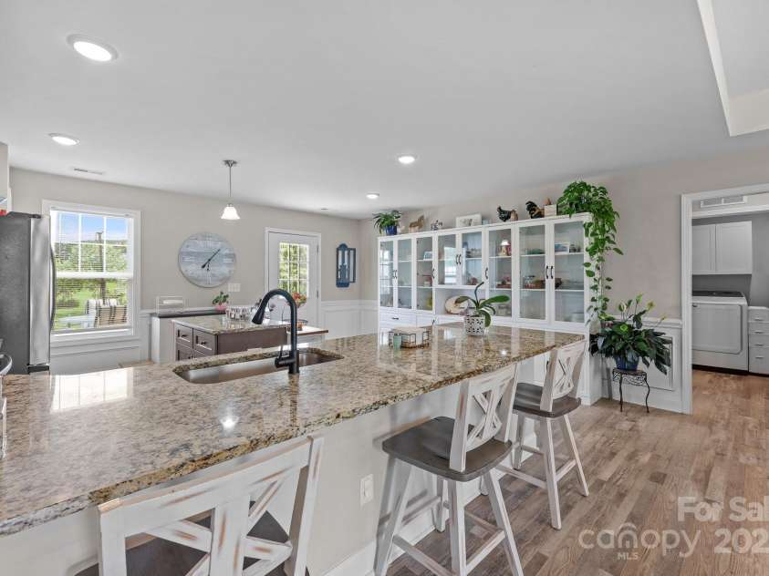 100 Royal Avenue, Albemarle, NC 28001.  MLS# CAR4274835, YatesRealty ID 22321. 