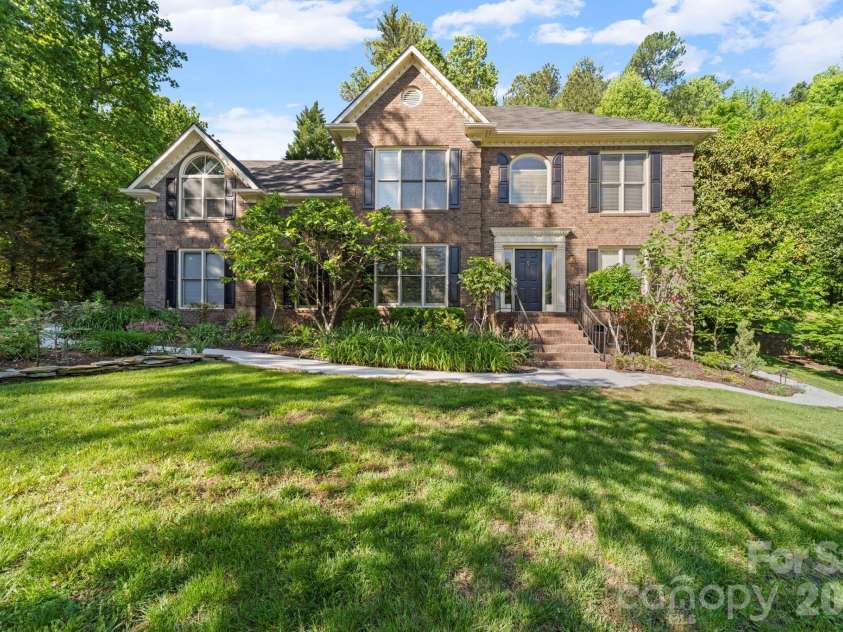 1265 Braeburn Road, Concord, NC 28027.  MLS# CAR4373392, YatesRealty ID 22321. 
