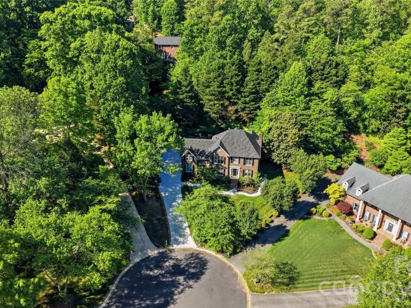 1265 Braeburn Road, Concord, NC 28027.  MLS# CAR4373392, YatesRealty ID 22321. 