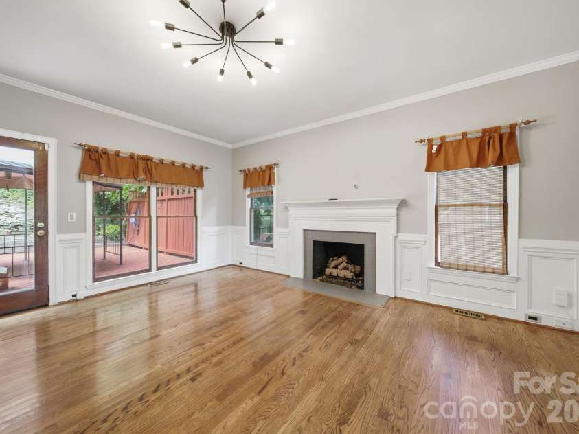 1265 Braeburn Road, Concord, NC 28027.  MLS# CAR4373392, YatesRealty ID 22321. 