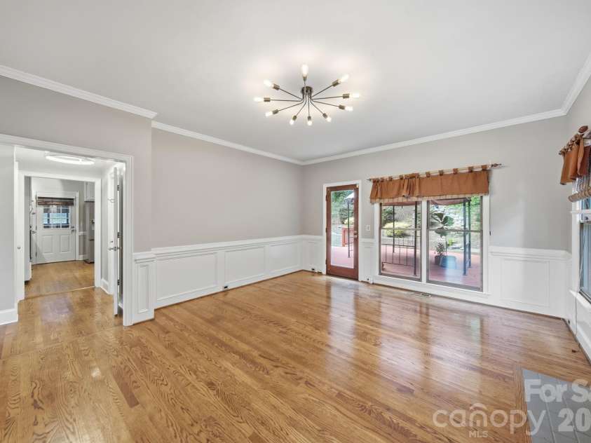 1265 Braeburn Road, Concord, NC 28027.  MLS# CAR4373392, YatesRealty ID 22321. 