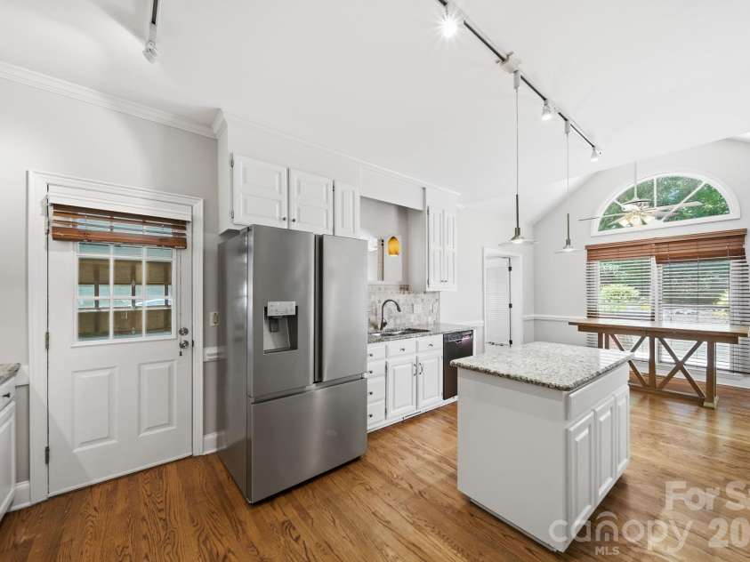 1265 Braeburn Road, Concord, NC 28027.  MLS# CAR4373392, YatesRealty ID 22321. 