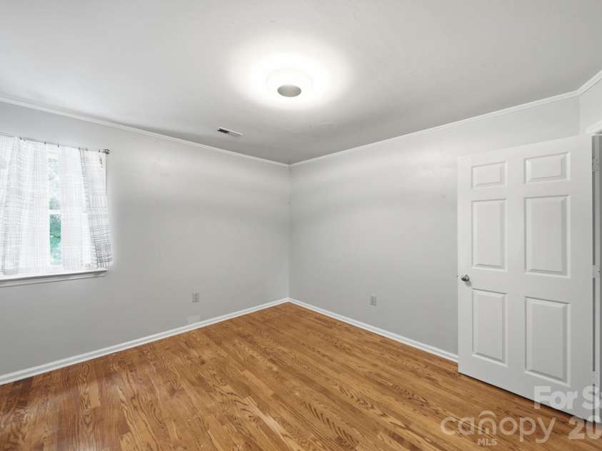 1265 Braeburn Road, Concord, NC 28027.  MLS# CAR4373392, YatesRealty ID 22321. 