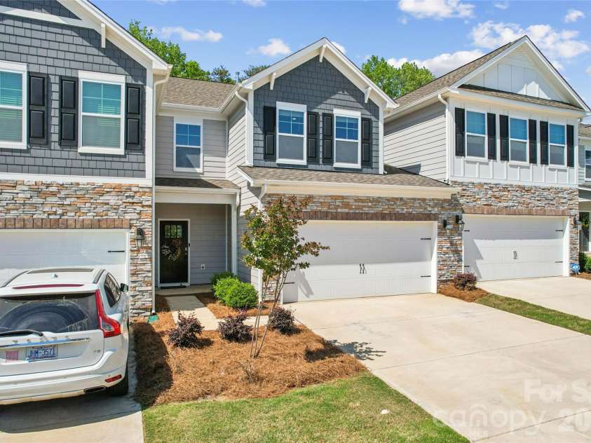 7870 Iron Road, Sherrills Ford, NC 28673.  MLS# CAR4373269, YatesRealty ID 22322. 