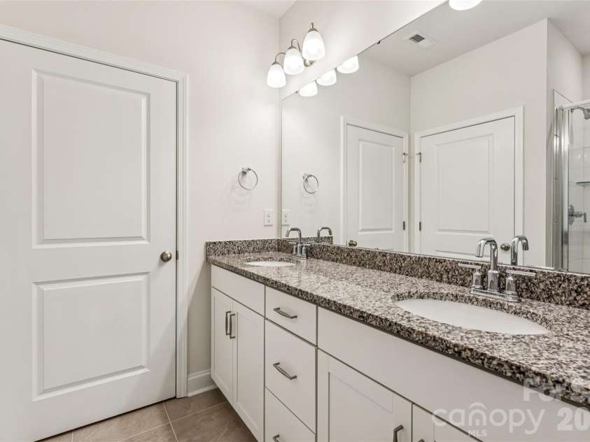 7870 Iron Road, Sherrills Ford, NC 28673.  MLS# CAR4373269, YatesRealty ID 22322. 
