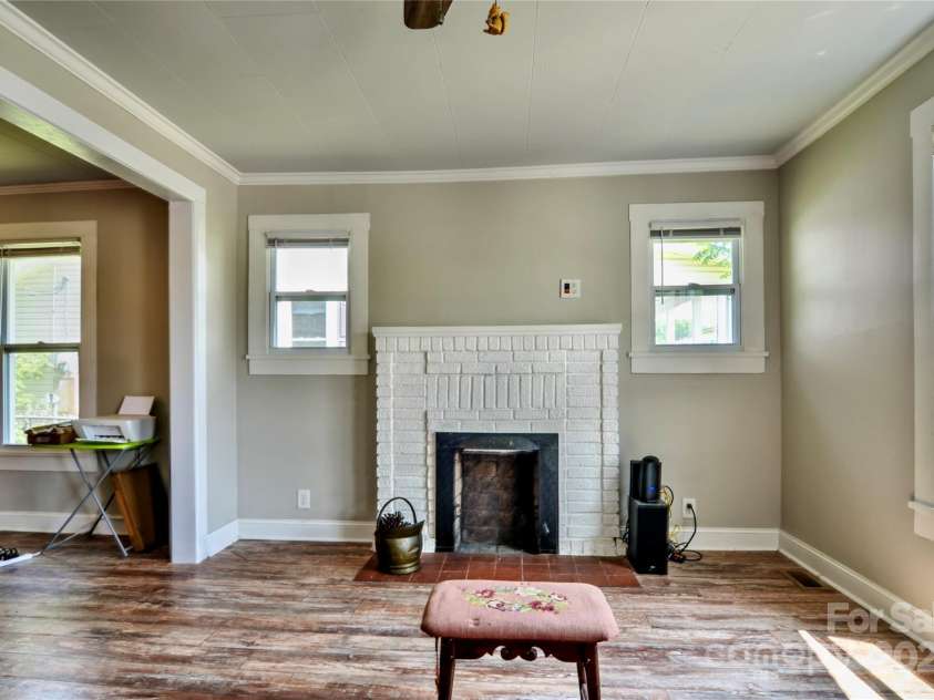 302 Griffith Road, Monroe, NC 28112.  MLS# CAR4240003, YatesRealty ID 22324. 