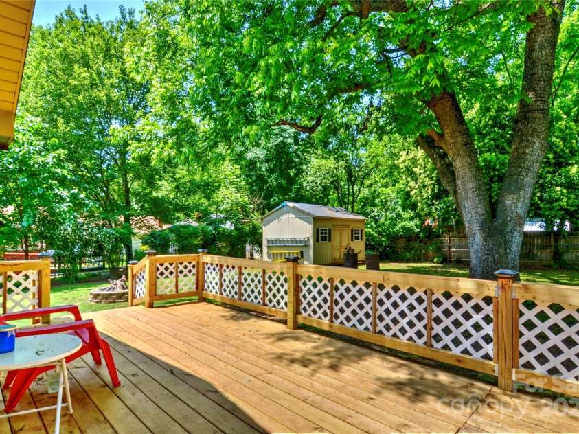 302 Griffith Road, Monroe, NC 28112.  MLS# CAR4240003, YatesRealty ID 22324. 