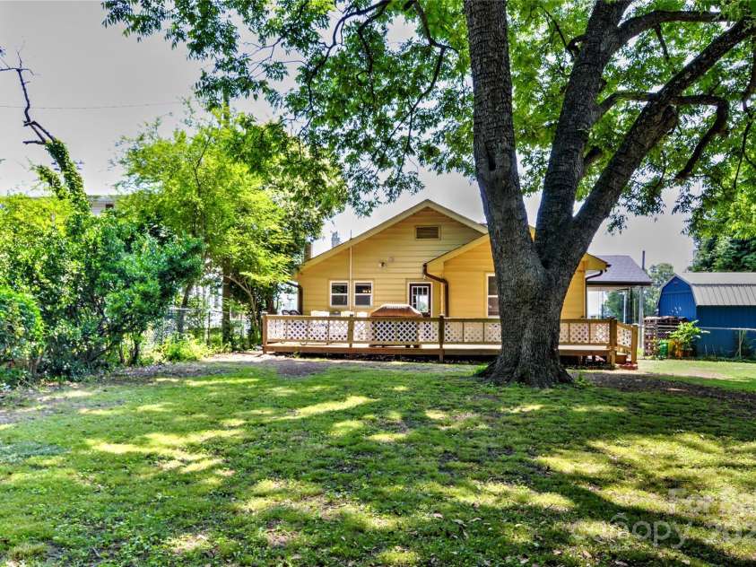 302 Griffith Road, Monroe, NC 28112.  MLS# CAR4240003, YatesRealty ID 22324. 