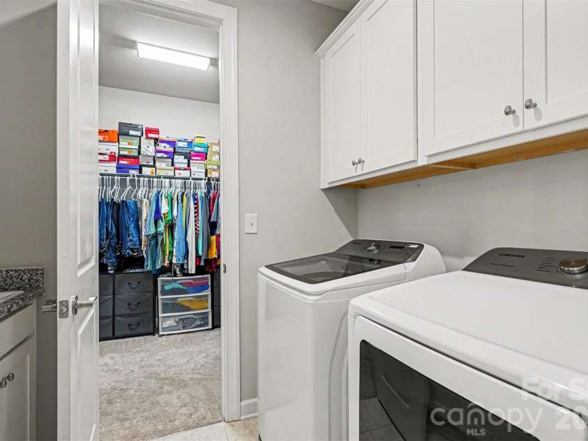 3232 Marchers Trace Drive, Mint Hill, NC 28227.  MLS# CAR4377043, YatesRealty ID 22324. 