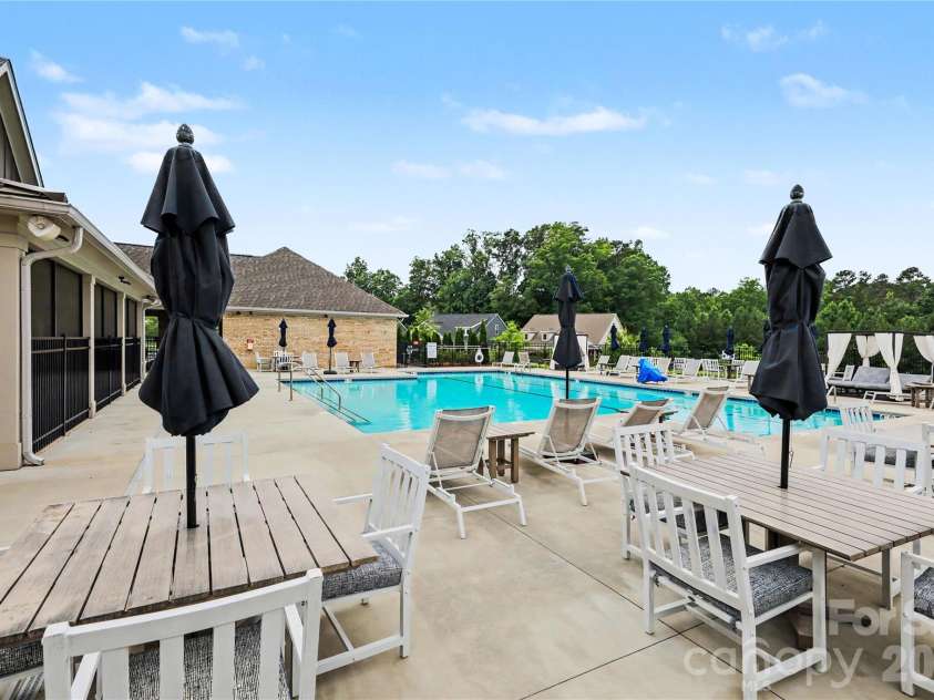 3232 Marchers Trace Drive, Mint Hill, NC 28227.  MLS# CAR4377043, YatesRealty ID 22324. 