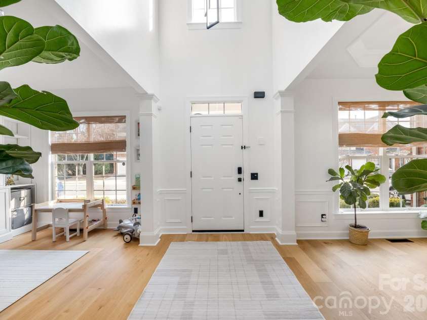 10610 Rogalla Drive, Charlotte, NC 28277.  MLS# CAR4378118, YatesRealty ID 22325. 