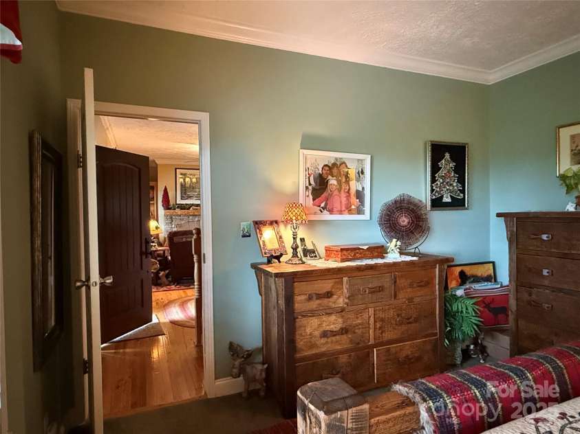 394 Hummingbird Lane, Elk Park, NC 28622.  MLS# CAR4268287, YatesRealty ID 22325. Master Bedroom, 1st Floor