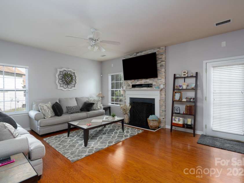 4003 Fine Robe Drive, Indian Trail, NC 28079.  MLS# CAR4267711, YatesRealty ID 22327. 