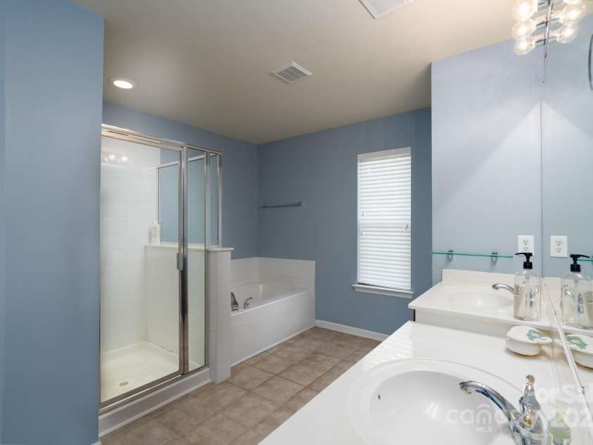 4003 Fine Robe Drive, Indian Trail, NC 28079.  MLS# CAR4267711, YatesRealty ID 22327. 