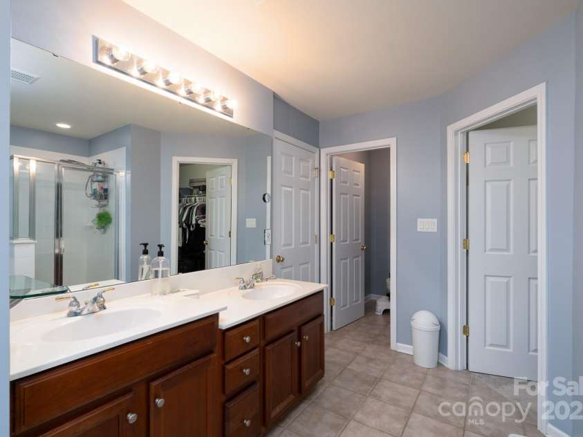 4003 Fine Robe Drive, Indian Trail, NC 28079.  MLS# CAR4267711, YatesRealty ID 22327. 