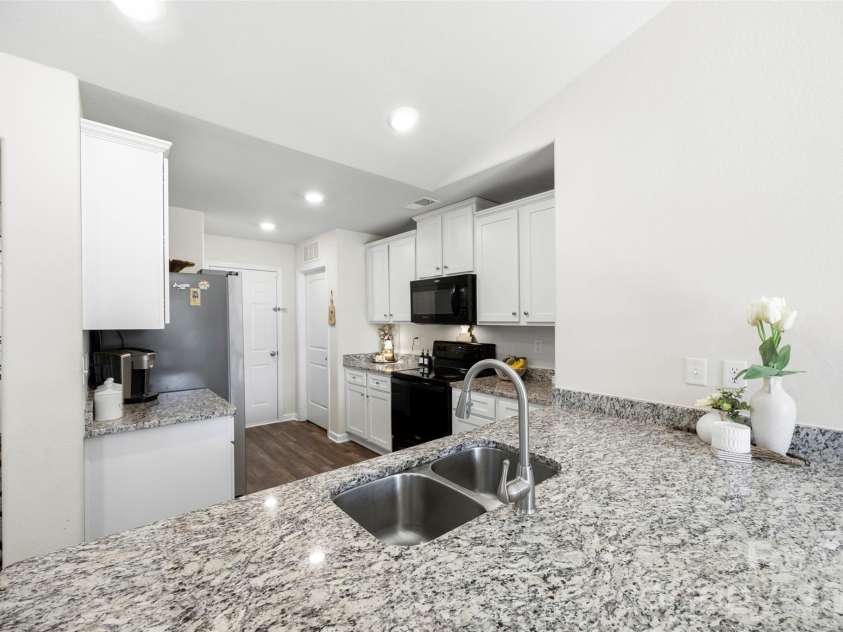 191 Belcaro Drive, Kings Mountain, NC 28086.  MLS# CAR4378367, YatesRealty ID 22328. 