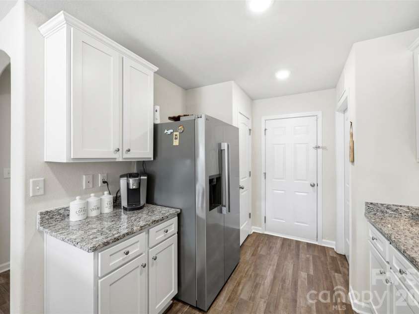 191 Belcaro Drive, Kings Mountain, NC 28086.  MLS# CAR4378367, YatesRealty ID 22328. 
