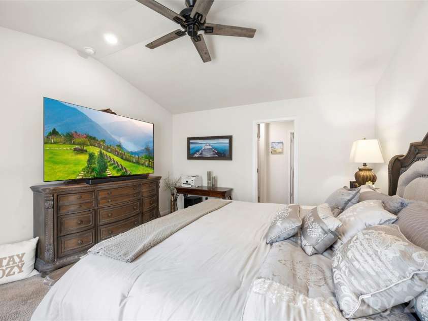 191 Belcaro Drive, Kings Mountain, NC 28086.  MLS# CAR4378367, YatesRealty ID 22328. 