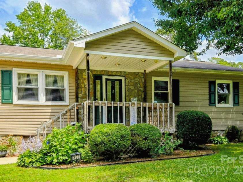 332 Daybrook Drive, Landis, NC 28088.  MLS# CAR4267528, YatesRealty ID 22328. Front exterior