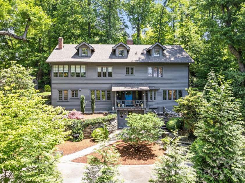 66 Fox Trot Lane, Tryon, NC 28782.  MLS# CAR4335160, YatesRealty ID 22329. 