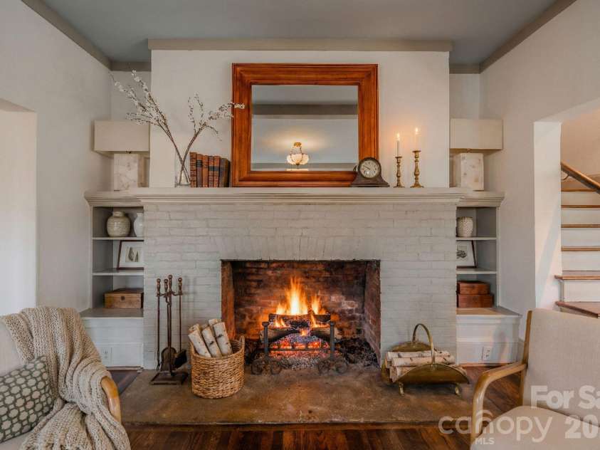 66 Fox Trot Lane, Tryon, NC 28782.  MLS# CAR4335160, YatesRealty ID 22329. 