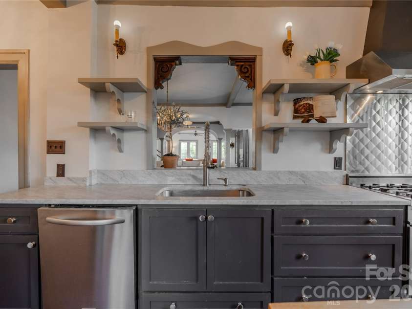 66 Fox Trot Lane, Tryon, NC 28782.  MLS# CAR4335160, YatesRealty ID 22329. 