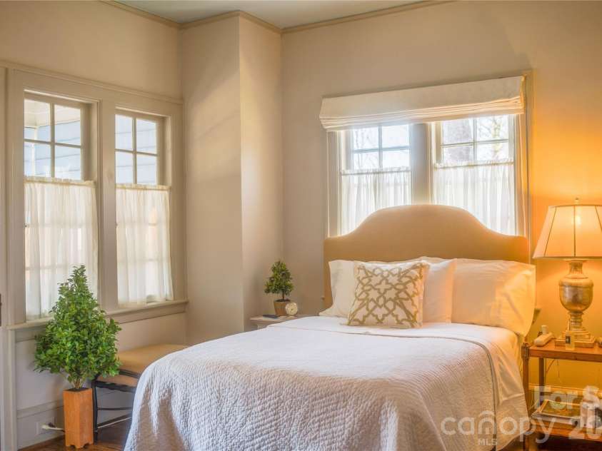 66 Fox Trot Lane, Tryon, NC 28782.  MLS# CAR4335160, YatesRealty ID 22329. 