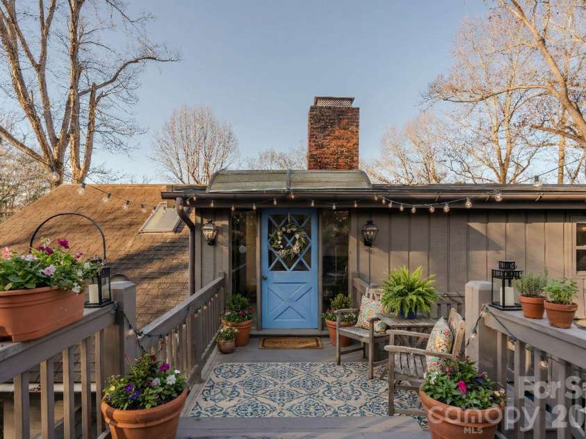 66 Fox Trot Lane, Tryon, NC 28782.  MLS# CAR4335160, YatesRealty ID 22329. 