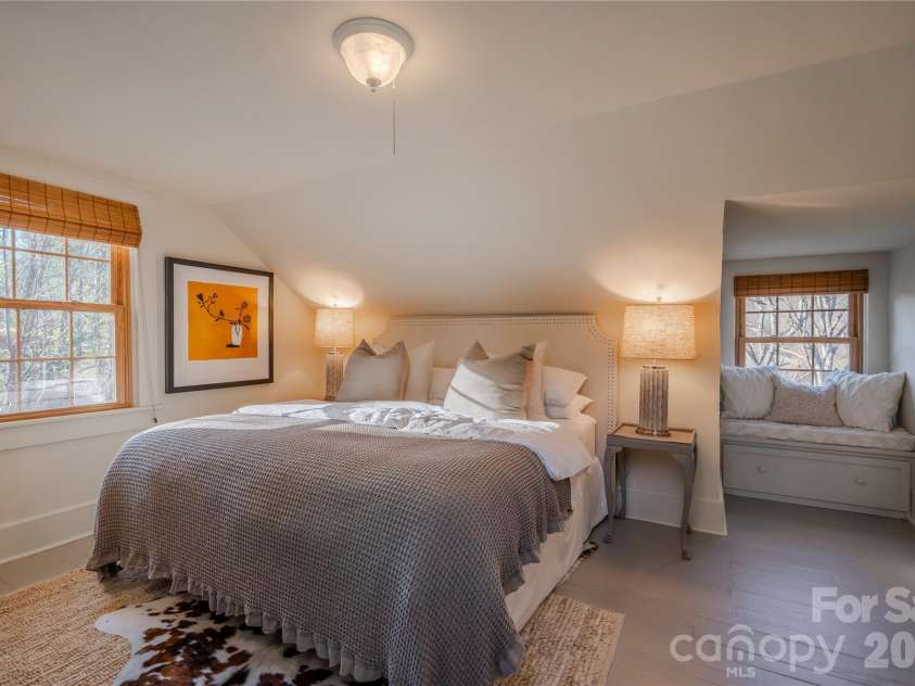 66 Fox Trot Lane, Tryon, NC 28782.  MLS# CAR4335160, YatesRealty ID 22329. 