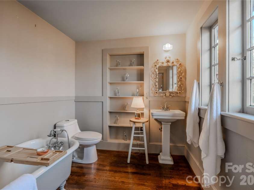 66 Fox Trot Lane, Tryon, NC 28782.  MLS# CAR4335160, YatesRealty ID 22329. 