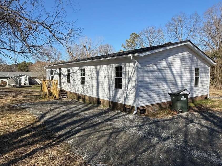 1246 Jenkins Street, Rock Hill, SC 29732.  MLS# CAR4342099, YatesRealty ID 2233. 