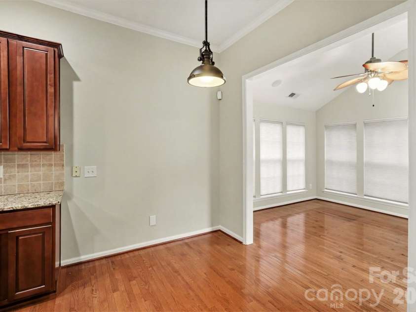 2172 Southridge Drive, Belmont, NC 28012.  MLS# CAR4377359, YatesRealty ID 22330. 
