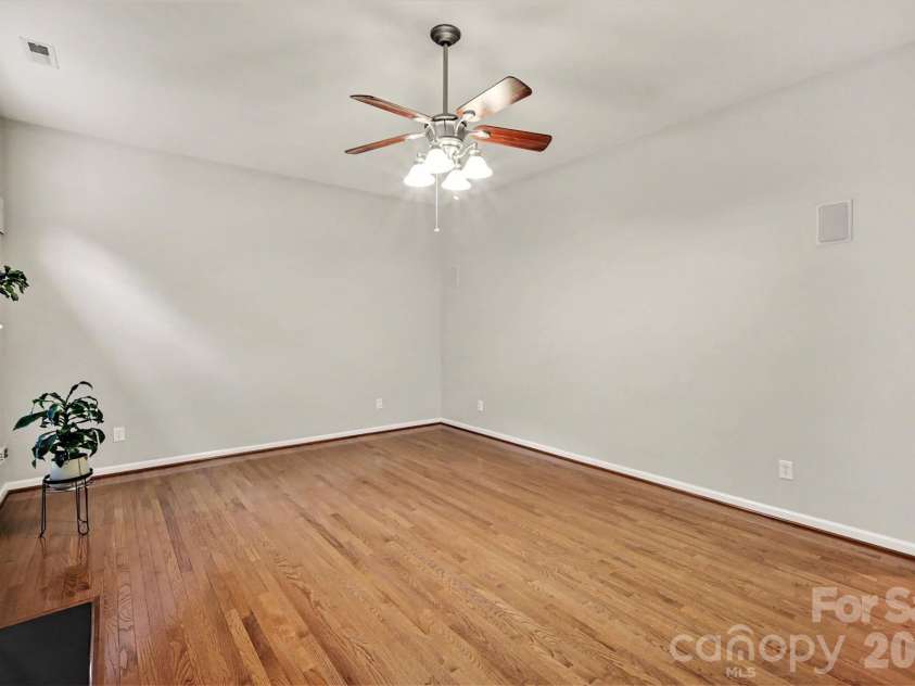 2172 Southridge Drive, Belmont, NC 28012.  MLS# CAR4377359, YatesRealty ID 22330. 