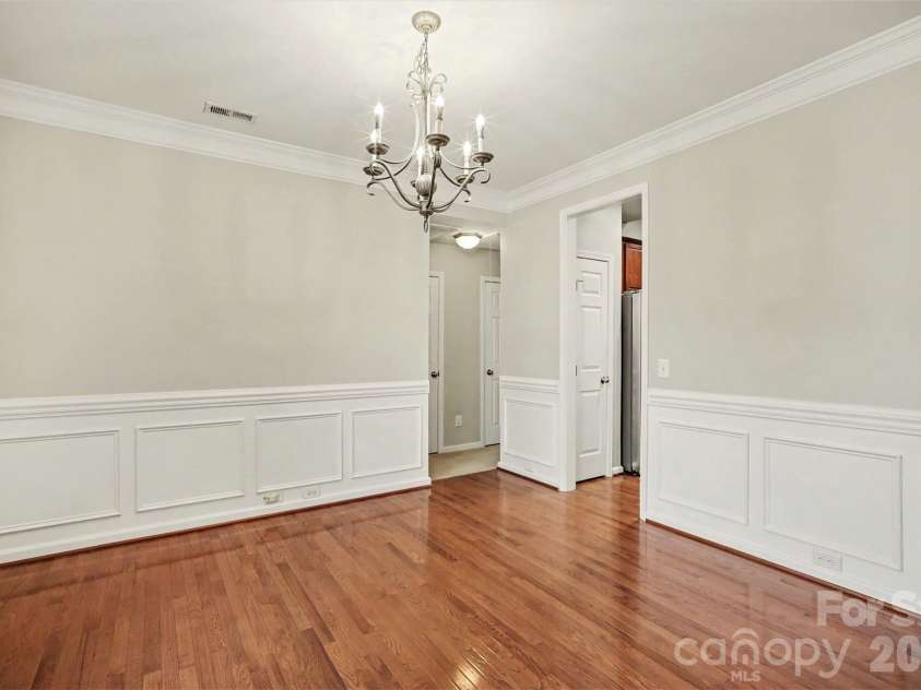2172 Southridge Drive, Belmont, NC 28012.  MLS# CAR4377359, YatesRealty ID 22330. 