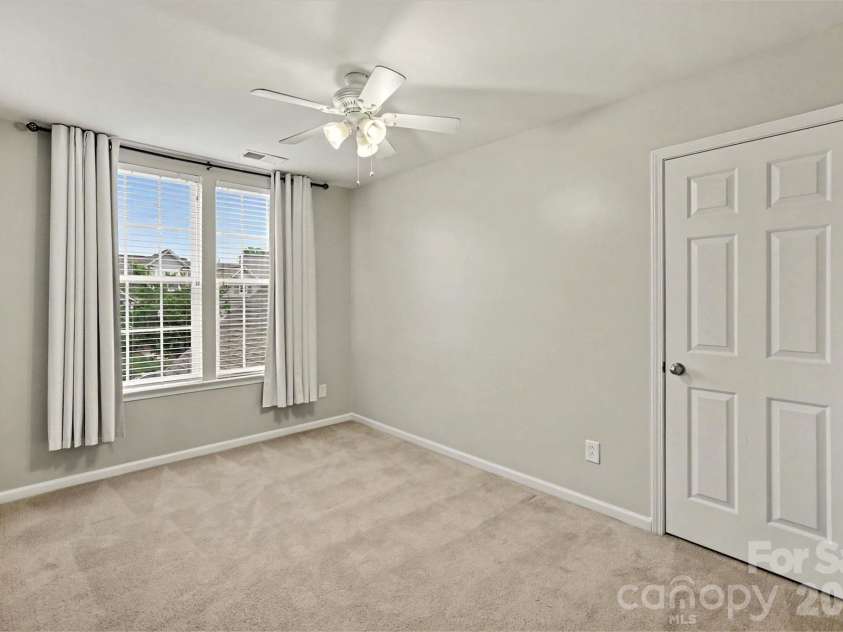 2172 Southridge Drive, Belmont, NC 28012.  MLS# CAR4377359, YatesRealty ID 22330. 