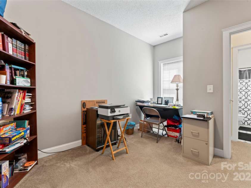219 Mccord Street, Charlotte, NC 28216.  MLS# CAR4270522, YatesRealty ID 22330. 