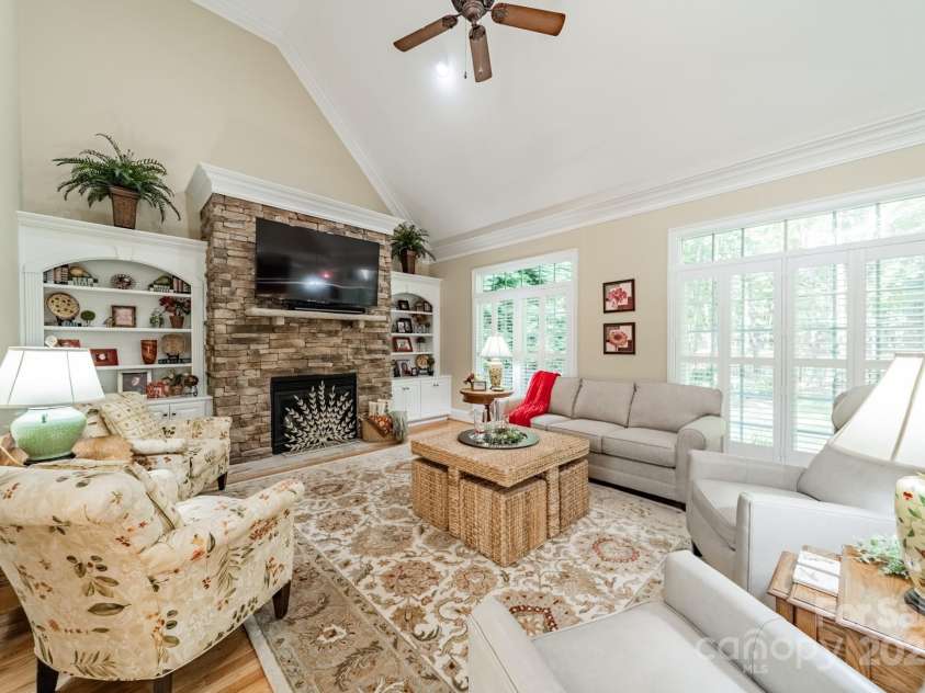 4075 Crepe Ridge Drive, Denver, NC 28037.  MLS# CAR4267494, YatesRealty ID 22332. 