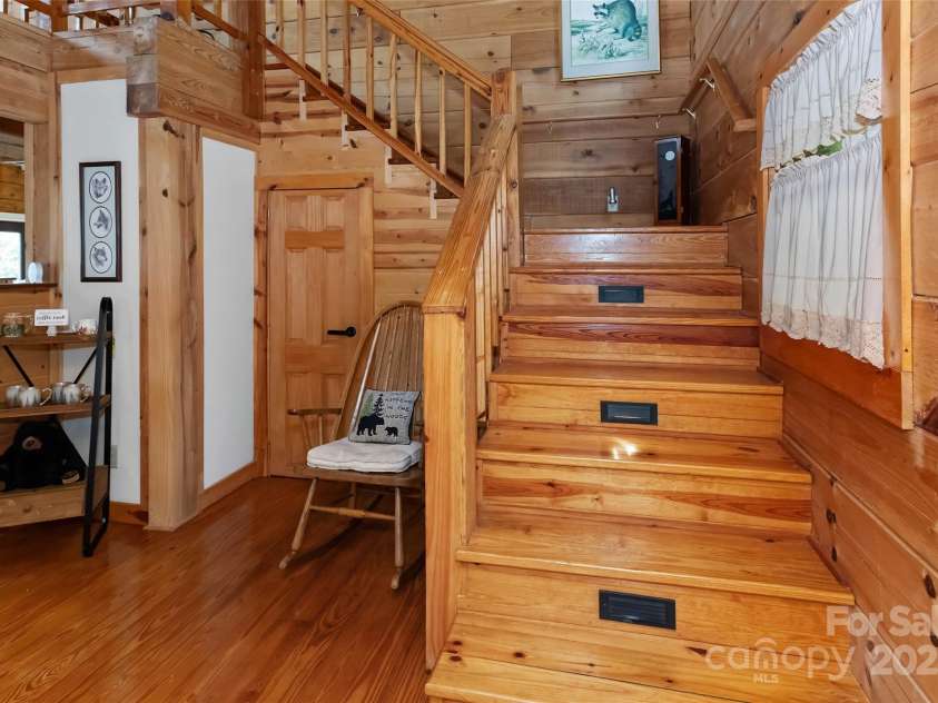 853 Granny Lewis Lane, Mars Hill, NC 28754.  MLS# CAR4269448, YatesRealty ID 22334. 