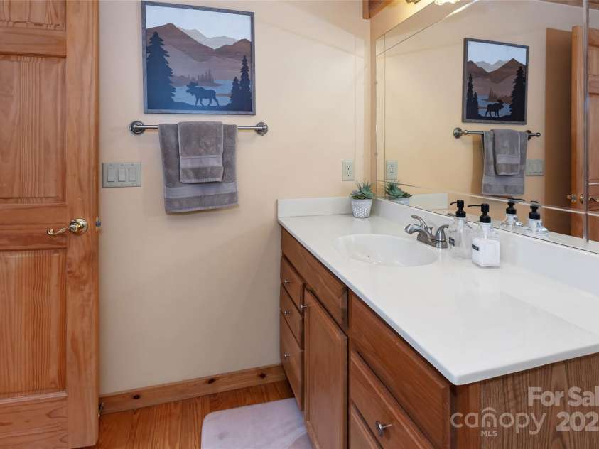 853 Granny Lewis Lane, Mars Hill, NC 28754.  MLS# CAR4269448, YatesRealty ID 22334. 